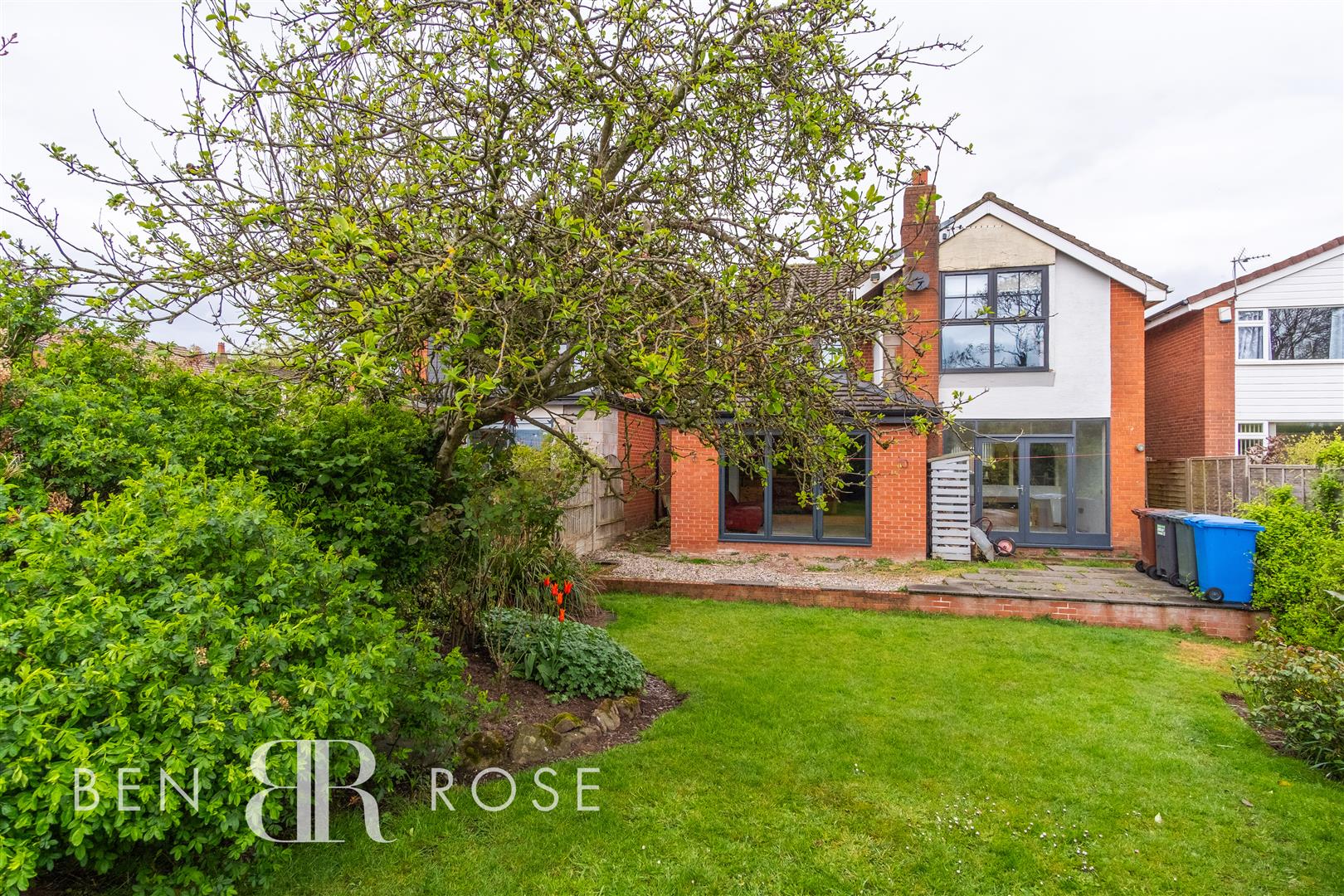4 bed property in Yarrow Close, Leyland